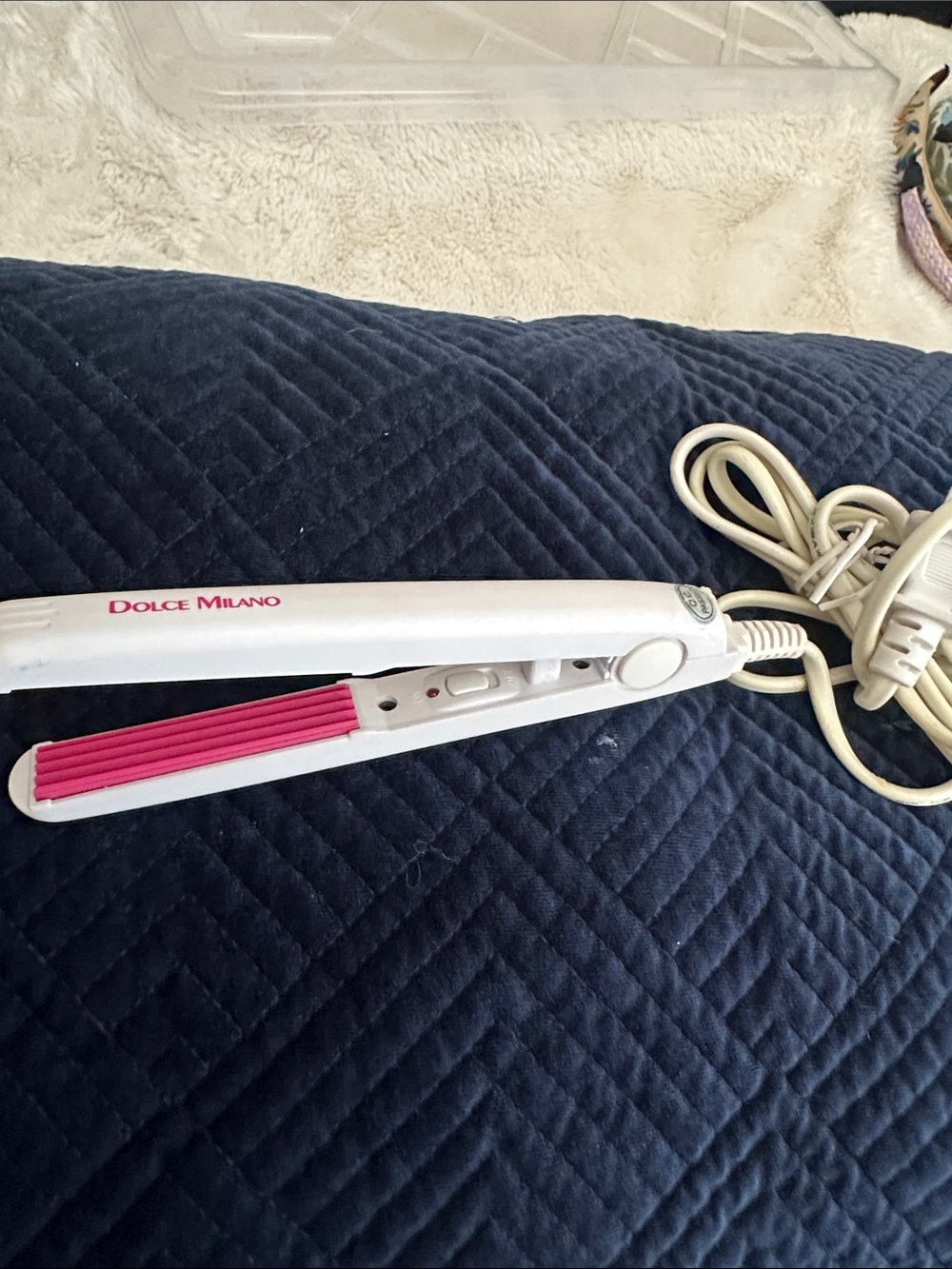White & Pink Mini Hair Crimper